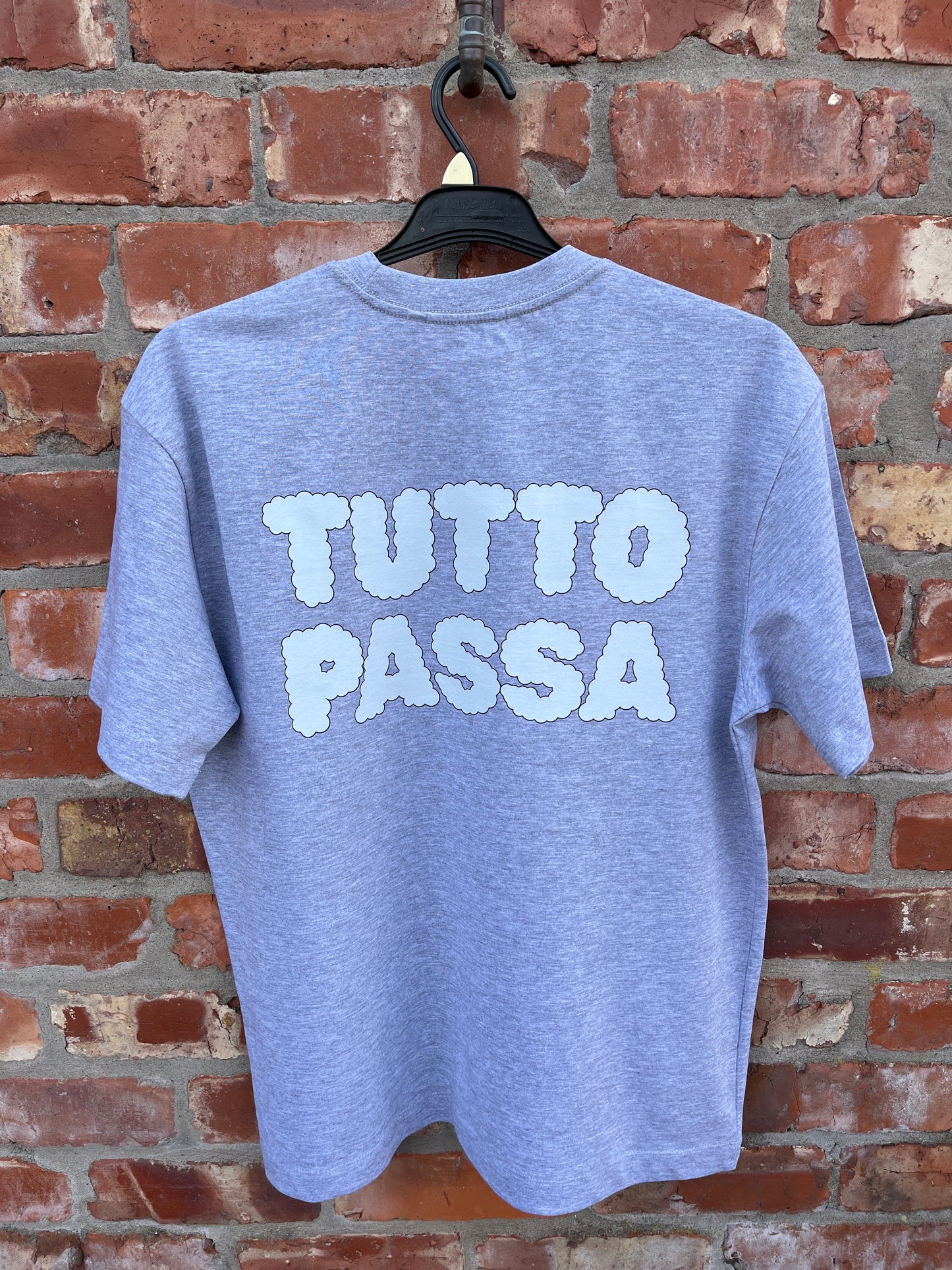 “TUTTO PASSA” tee